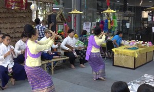 Beautiful Thai dance display