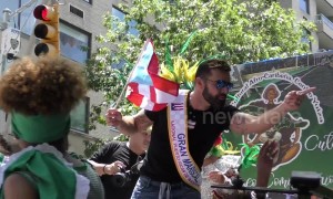 Ricky Martin swarmed by paparazzi after Puerto Rican Day Parade in New York