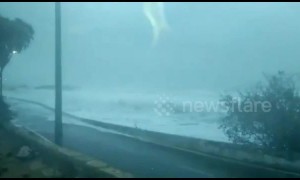 Big waves of Cyclone Vayu batter coast in western India