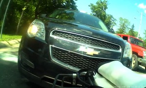 Impatient Motorist Bashes into the Back of a Bike