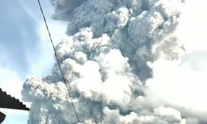 Intense Volcanic Eruption in Indonesia