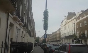 'Green' lamp posts tackling air pollution in London environmental experiment