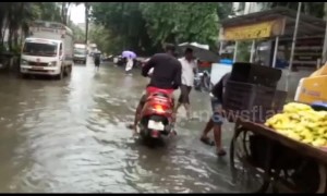 Severe flooding causes traffic disruption on Mumbai streets following heavy monsoon rains