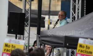 Labour leader Jeremy Corbyn calls for a general election and 'will do everything' to stop no-deal Brexit