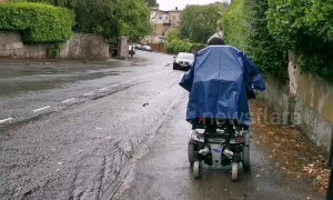 Popular disabled vlogger soaked in heavy rain during trip around Bristol