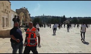 Tension at Jerusalem holy site as Muslim and Jewish festivals coincide