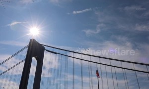 Spectacular tandem aerial display by American and British military jets leaves New Yorkers in awe