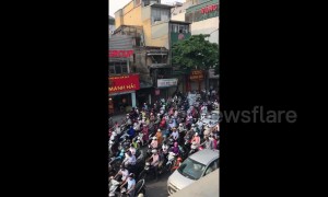 Rush-hour queues in Vietnam go on FOREVER
