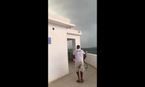 Near miss! UK tourists inches away from lightning strike