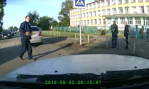 Man Saves Kitten in the Nick of Time