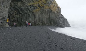 Friend on Cliff Get Crashed on by Wave