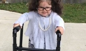 Toddler shows off hilarious 
