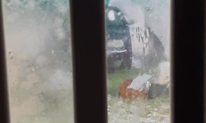 Hailstorm Slowly Intensifies in Queensland