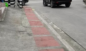 Land Cruisers Battle for Right of Way