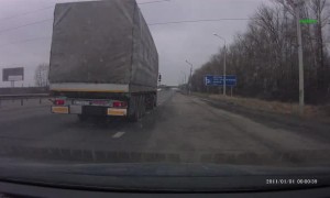 Driver Dodges a Piece of a Decayed Bridge