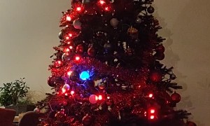 Playing Snake in the Christmas Tree