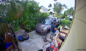 Neighbor Calls Police on Parrot