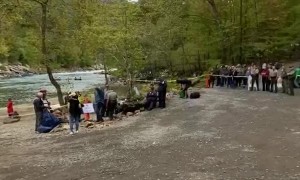 Human Catapult Extreme Base Jump