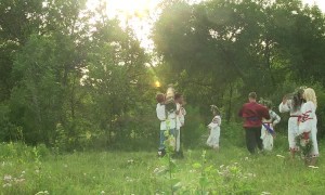 Strongman's Incredible Group Lift