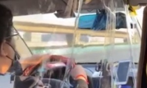 Watch how this taxi driver protects himself from Coronavirus