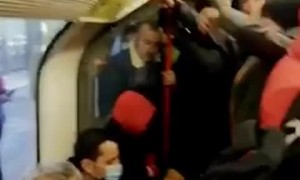 London Underground Crams Instead of Distances