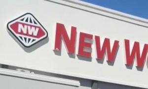 Shopper Tries to Hide