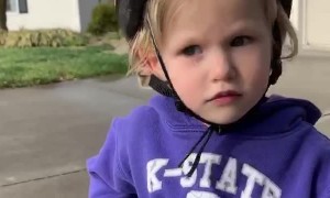Kiddo Uses Garage Door to Stop Bicycle