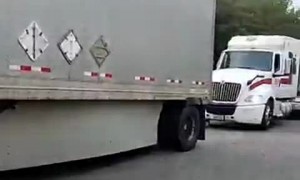 Florida Police Team Up With Local Charity to Give Meals to Truckers During Quarantine