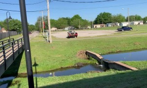 Paraglider Needs to Practice His Takeoff