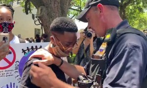 Confederate statue supporters also attend protest