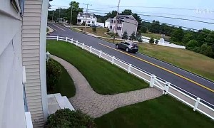 "House Hit By Lightning Captured On Video Nashua Fire Rescue responded to Pine Hill Rd for a house struck by lightning."