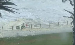 #CapeStorm #promenade #capetownweather