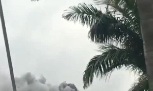 Trade Centre in Abuja, Nigeria catches on fire