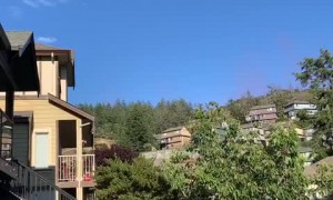 Airplane attempts to put out fire on top of Mill Hill Park in UK