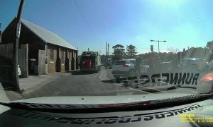 Car Loses Control in Laneway