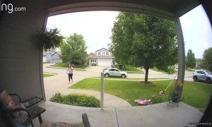 Stranger Stops to Fix Fallen Flag