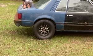 Old Car Brings Entertainment to Kids