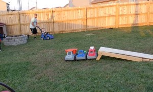 Dad of Quintuplets Finds Fun Way to Exercise