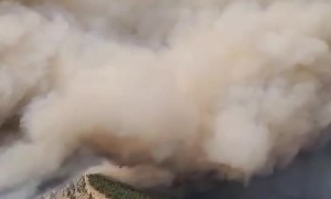 This fire took of very quickly!