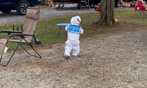 Marshmallow Man Faces off With Scary Monster