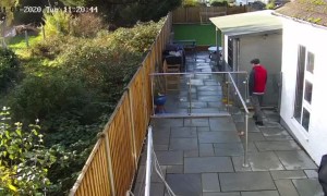 Guy Moving Glass Gets Unexpected Surprise