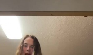 Biscuit Can Has Perfect Timing