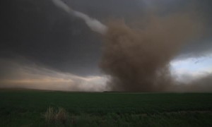 Storm Chaser Has Close Range Tornado Experience