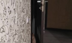 Kitty Opens Door With a Kick