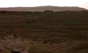 Mars Perseverance Rover Captures Stunning Panorama (with SOUND!)
