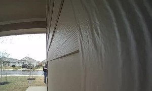 Texas Man Slips on Icy Sidewalk