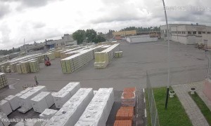 Loader Crashes Into Car