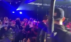 Lady freaks out on  @jack  at  @TheBitcoinConf  #Bitcoi