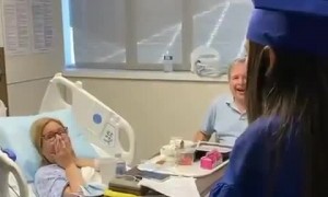 Daughter surprises mom in hospital for her graduation