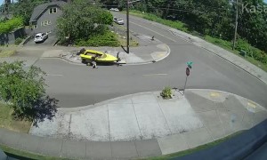 Man Tries to Stop Runaway Boat